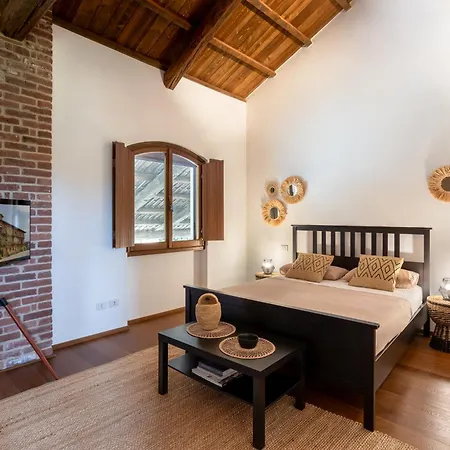 Bed and Breakfast Les Arcs Agrate Conturbia