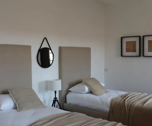 Les Arcs Bed & Breakfast Agrate Conturbia