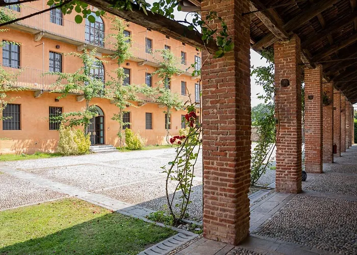 Les Arcs Bed & Breakfast Agrate Conturbia